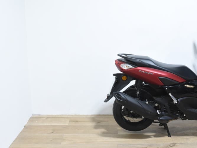 YAMAHA NMAX 125 2021 de segunda mano