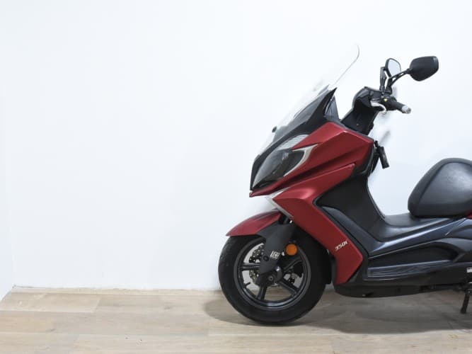 KYMCO SUPER DINK 350 2021 de segunda mano