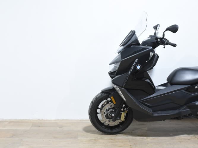 Comprar BMW C 400 GT TRIPLE BLACK 2022 de segunda mano BMW C 400 GT TRIPLE BLACK 2022 de segunda mano