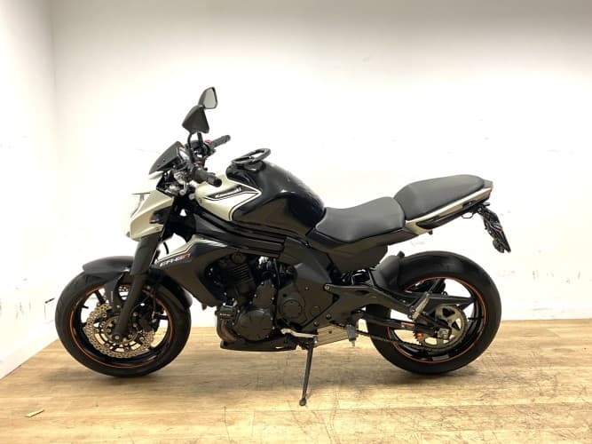 Comprar KAWASAKI ER 6N ABS 2016 de segunda mano KAWASAKI ER 6N ABS 2016 de segunda mano