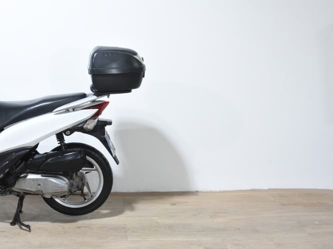 HONDA VISION 110 2012 de segunda mano