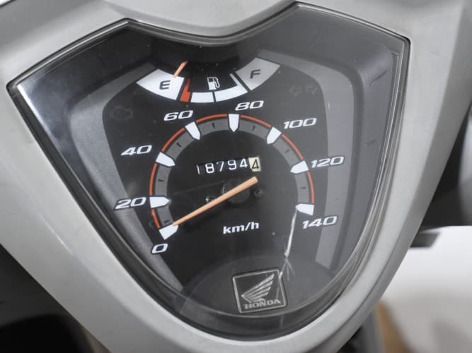 HONDA VISION 110 2012 de segunda mano