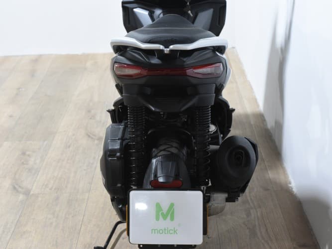 Comprar APRILIA SR GT 125 (IVA DEDUCIBLE) 2024 de segunda mano APRILIA SR GT 125 (IVA DEDUCIBLE) 2024 de segunda mano