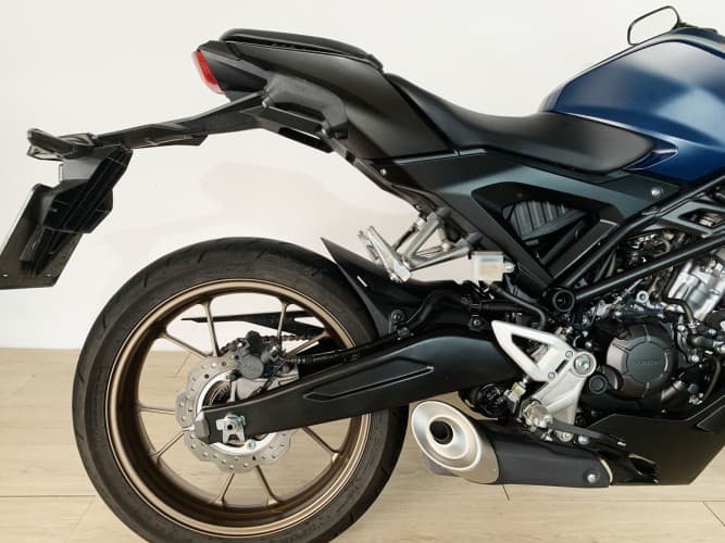 Comprar HONDA CB 125 R 2021 de segunda mano HONDA CB 125 R 2021 de segunda mano