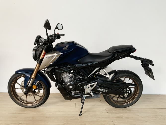 Comprar HONDA CB 125 R 2021 de segunda mano HONDA CB 125 R 2021 de segunda mano