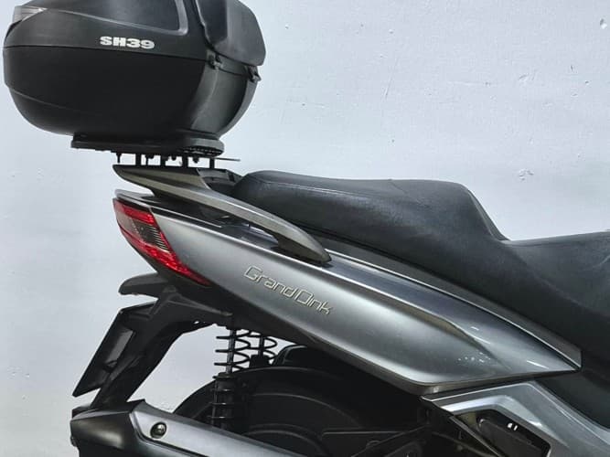 Comprar KYMCO GRAND DINK 300 2020 de segunda mano KYMCO GRAND DINK 300 2020 de segunda mano