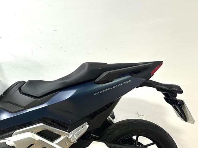 Comprar HONDA FORZA 750 2024 de segunda mano HONDA FORZA 750 2024 de segunda mano