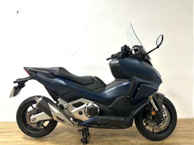 Comprar HONDA FORZA 750 2024 de segunda mano HONDA FORZA 750 2024 de segunda mano