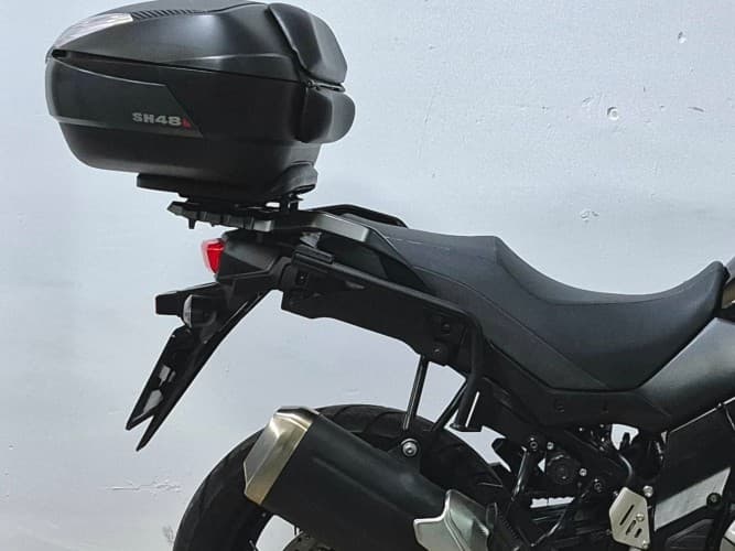 Comprar SUZUKI V STROM 650 XT (TOP CASE) 2021 de segunda mano SUZUKI V STROM 650 XT (TOP CASE) 2021 de segunda mano