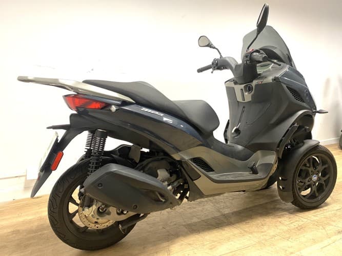 PIAGGIO MP3 310 HPE 2025 de segunda mano