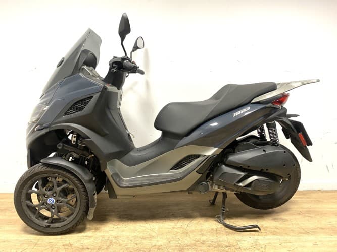 PIAGGIO MP3 310 HPE 2025 de segunda mano