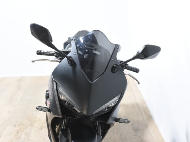 Comprar HONDA CBR 650 R (A2) 2024 de segunda mano HONDA CBR 650 R (A2) 2024 de segunda mano