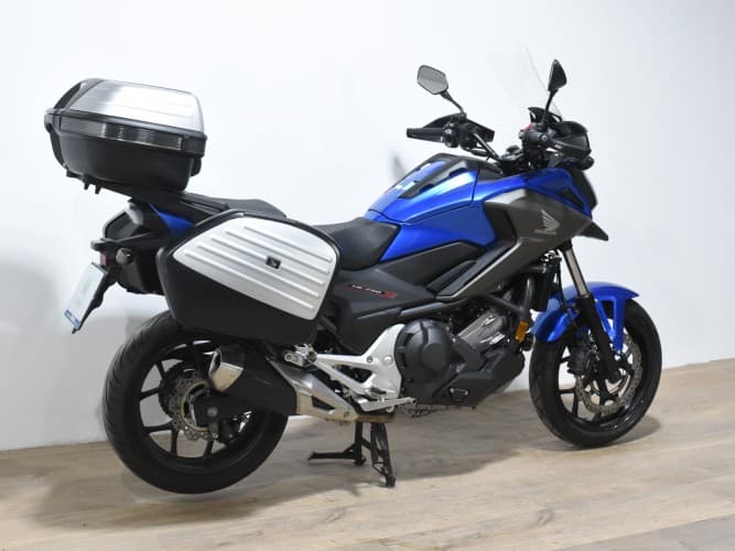 Comprar HONDA NC 750 X DCT (A2) 2020 de segunda mano HONDA NC 750 X DCT (A2) 2020 de segunda mano