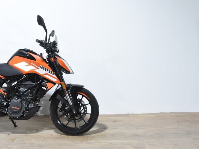 KTM DUKE 125 2020 de segunda mano