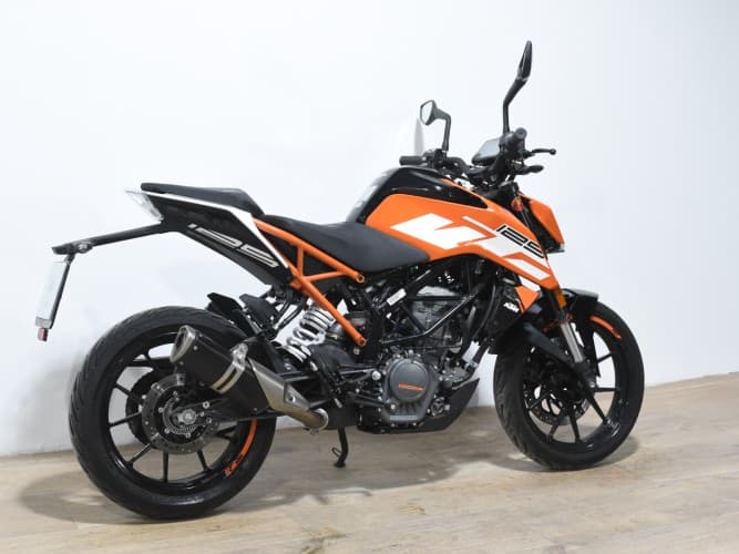 KTM DUKE 125 2020 de segunda mano