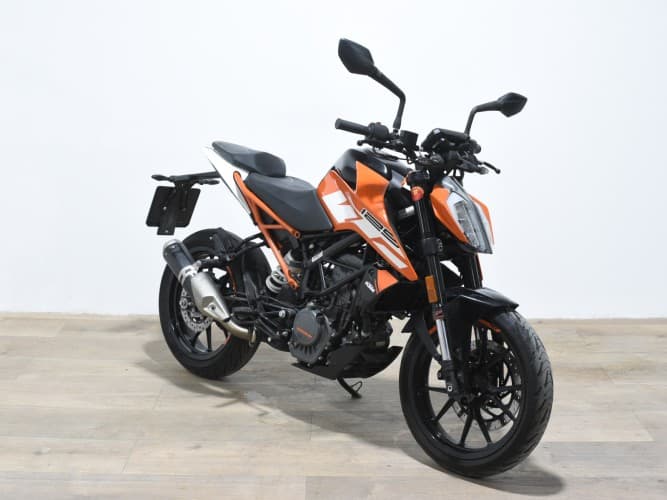 KTM DUKE 125 2020 de segunda mano