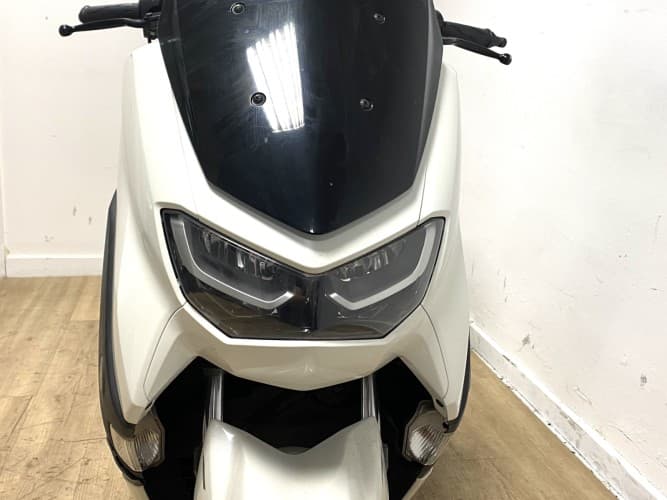YAMAHA NMAX 125 2024 de segunda mano