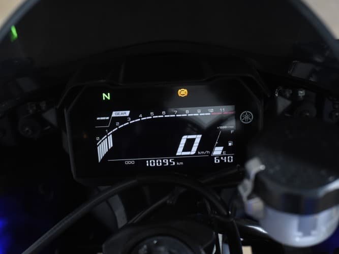 Comprar YAMAHA R7 (A) 2023 de segunda mano YAMAHA R7 (A) 2023 de segunda mano