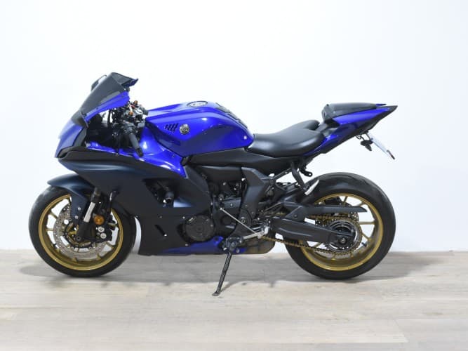 Comprar YAMAHA R7 (A) 2023 de segunda mano YAMAHA R7 (A) 2023 de segunda mano
