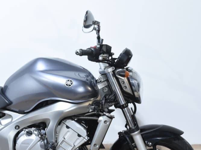 YAMAHA FZ 6 N (A) 2006 de segunda mano