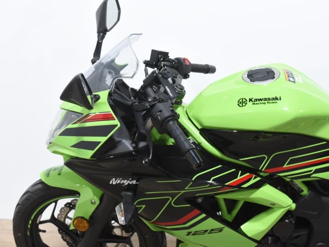 Comprar KAWASAKI NINJA 125 2023 de segunda mano KAWASAKI NINJA 125 2023 de segunda mano