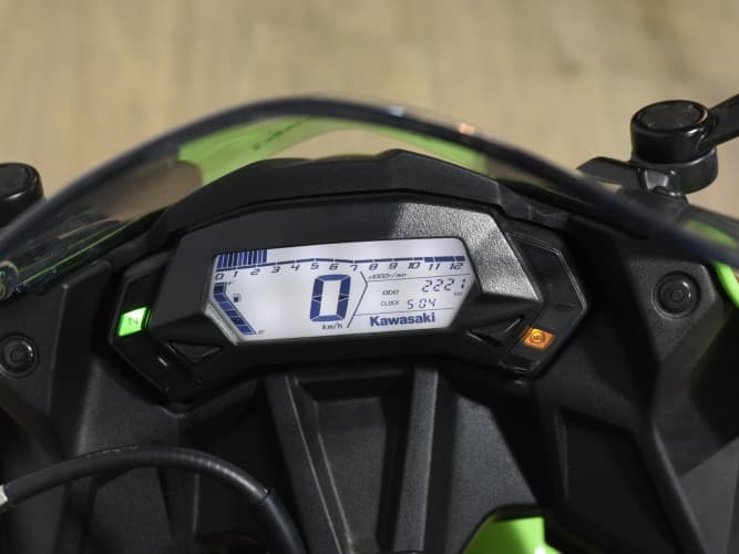 Comprar KAWASAKI NINJA 125 2023 de segunda mano KAWASAKI NINJA 125 2023 de segunda mano