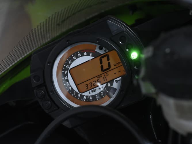 Comprar KAWASAKI NINJA ZX-6R (ESC. HOMOLOGADO) 2006 de segunda mano KAWASAKI NINJA ZX-6R (ESC. HOMOLOGADO) 2006 de segunda mano