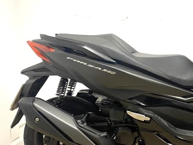 Comprar HONDA FORZA 350 2023 de segunda mano HONDA FORZA 350 2023 de segunda mano