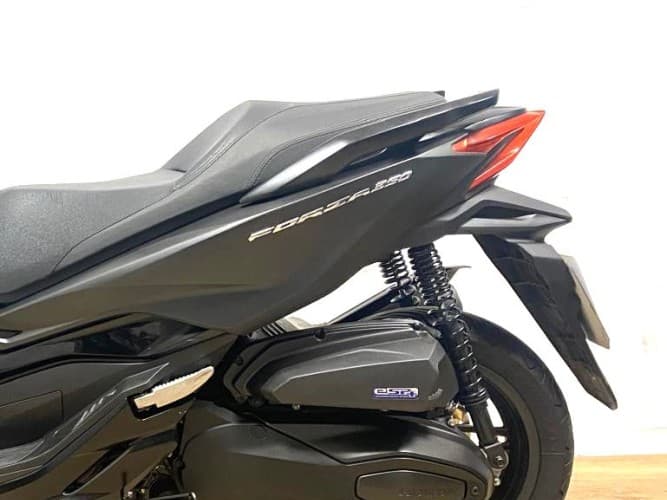 Comprar HONDA FORZA 350 2023 de segunda mano HONDA FORZA 350 2023 de segunda mano