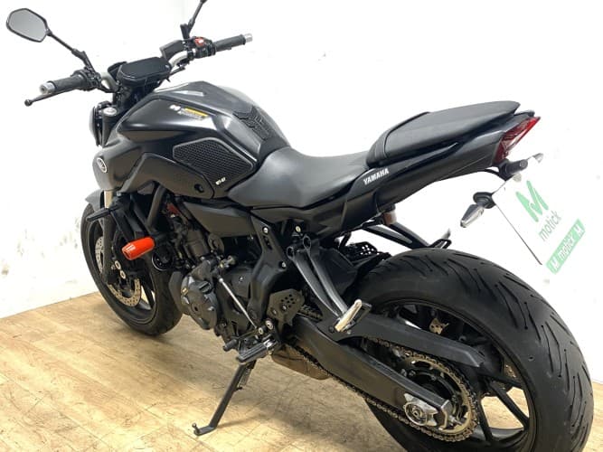 Comprar YAMAHA MT-07 2022 de segunda mano YAMAHA MT-07 2022 de segunda mano