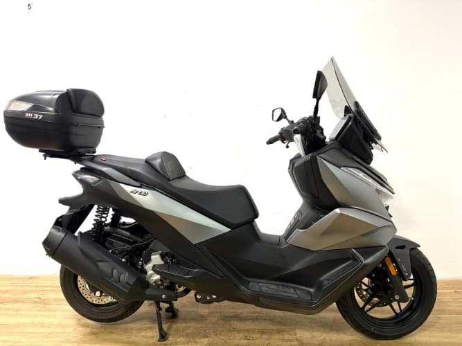 VOGE SR3 2025 de segunda mano