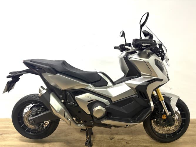 Comprar HONDA X-ADV 750 2021 de segunda mano HONDA X-ADV 750 2021 de segunda mano