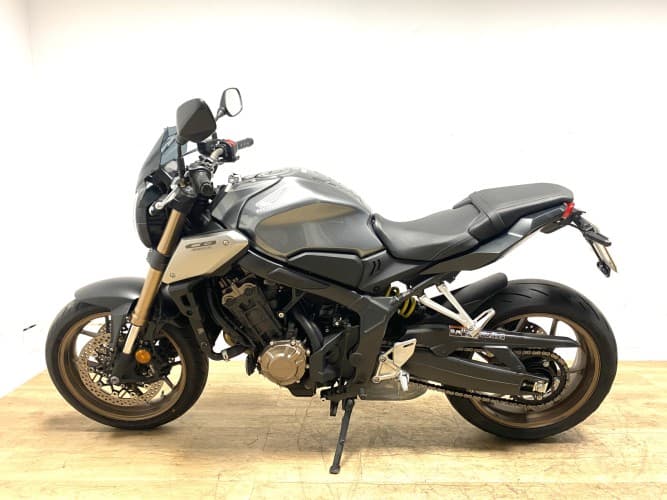 Comprar HONDA CB 650 R 2022 de segunda mano HONDA CB 650 R 2022 de segunda mano