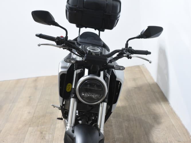 Comprar HONDA CB 125 R 2019 de segunda mano HONDA CB 125 R 2019 de segunda mano