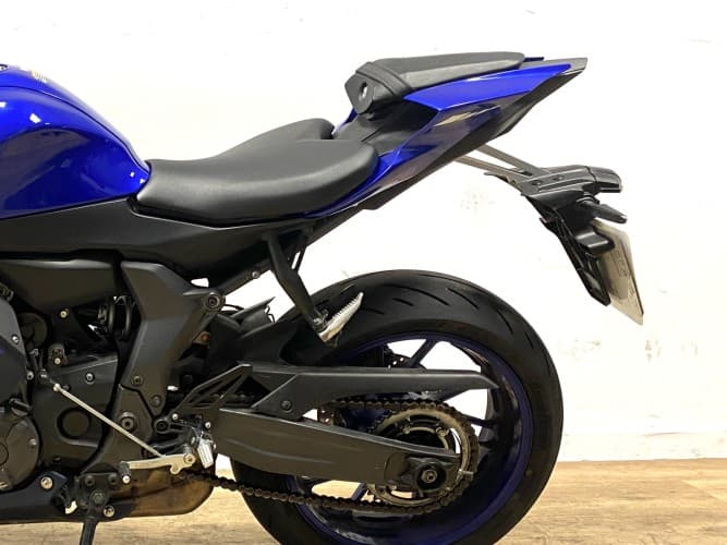 YAMAHA R7 (A2) 2023 de segunda mano