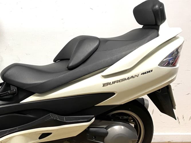 SUZUKI BURGMAN 400 2012 de segunda mano