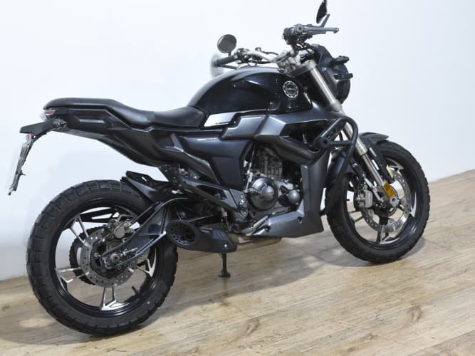 Comprar ZONTES G1 125 2021 de segunda mano ZONTES G1 125 2021 de segunda mano