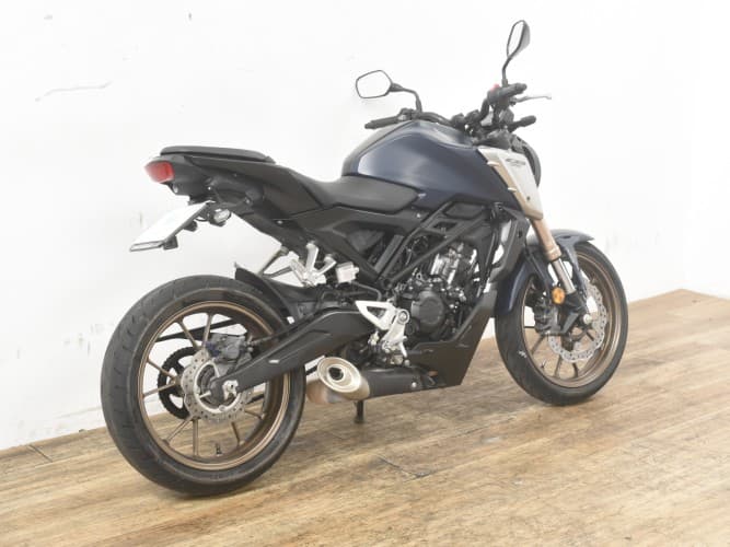 HONDA CB 125 R 2021 de segunda mano