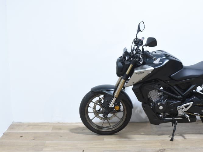 Comprar HONDA CB 125 R 2021 de segunda mano HONDA CB 125 R 2021 de segunda mano