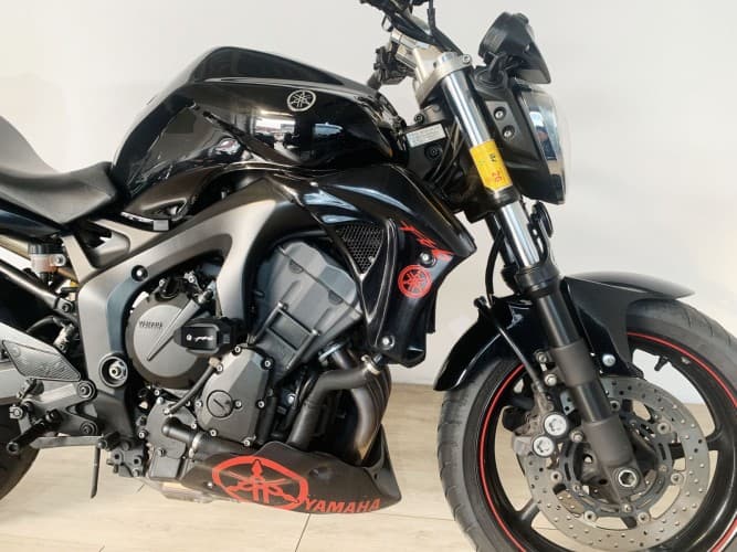 YAMAHA FZ 6 N 2008 de segunda mano