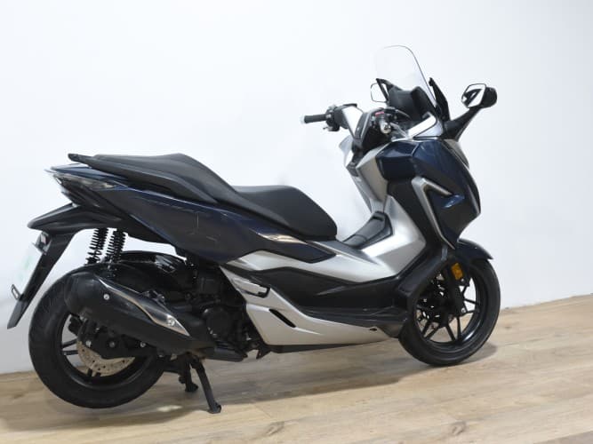 HONDA FORZA 300 2020 de segunda mano