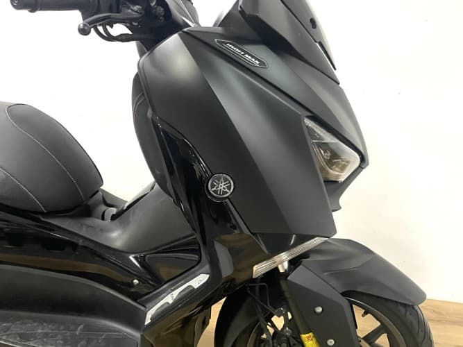 YAMAHA XMAX 125 (IRON MAX) (EDICIÓN LIMITADA) 2019 de segunda mano