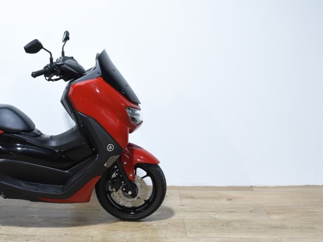 Comprar YAMAHA NMAX 125 2024 de segunda mano YAMAHA NMAX 125 2024 de segunda mano