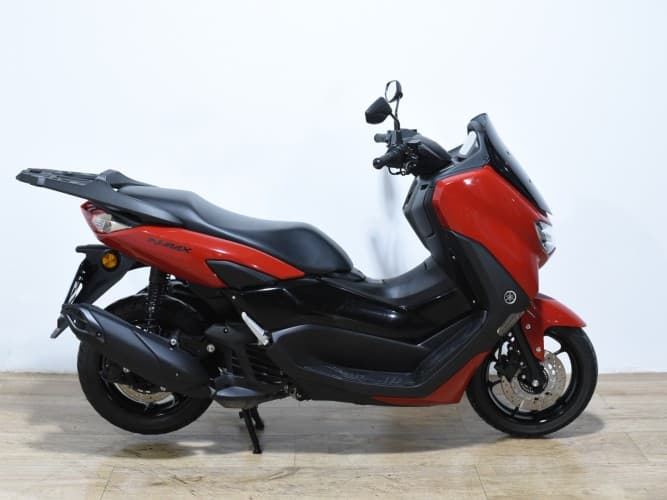 Comprar YAMAHA NMAX 125 2024 de segunda mano YAMAHA NMAX 125 2024 de segunda mano