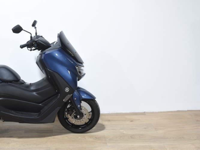 Comprar YAMAHA NMAX 125 2024 de segunda mano YAMAHA NMAX 125 2024 de segunda mano