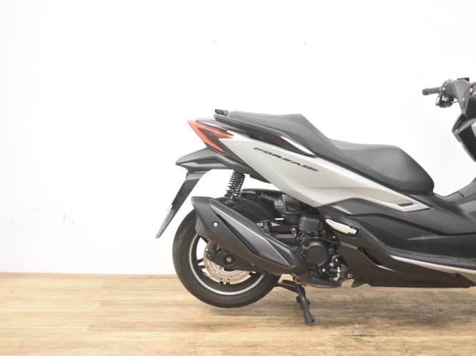 HONDA FORZA 350 2024 de segunda mano