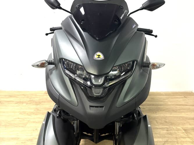 Comprar YAMAHA TRICITY 300 2020 de segunda mano YAMAHA TRICITY 300 2020 de segunda mano
