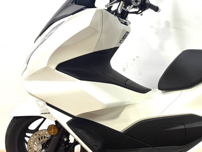 HONDA PCX 125 2024 de segunda mano