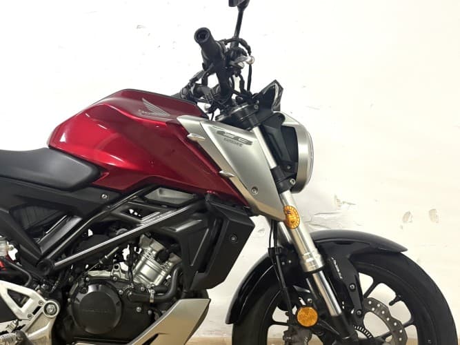 Comprar HONDA CB 125 R 2019 de segunda mano HONDA CB 125 R 2019 de segunda mano