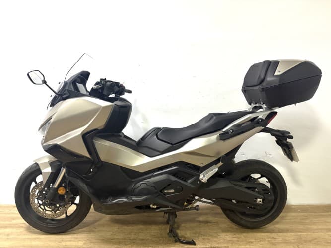 HONDA FORZA 750 (A) 2025 de segunda mano